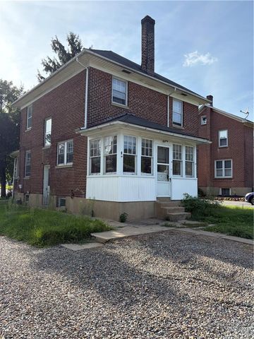 1215 Tatamy Road, Easton, PA 18045