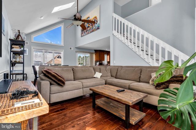 779 DUNEDIN ST, Toms River, NJ 08753