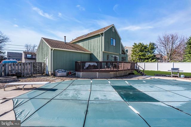 779 DUNEDIN ST, Toms River, NJ 08753