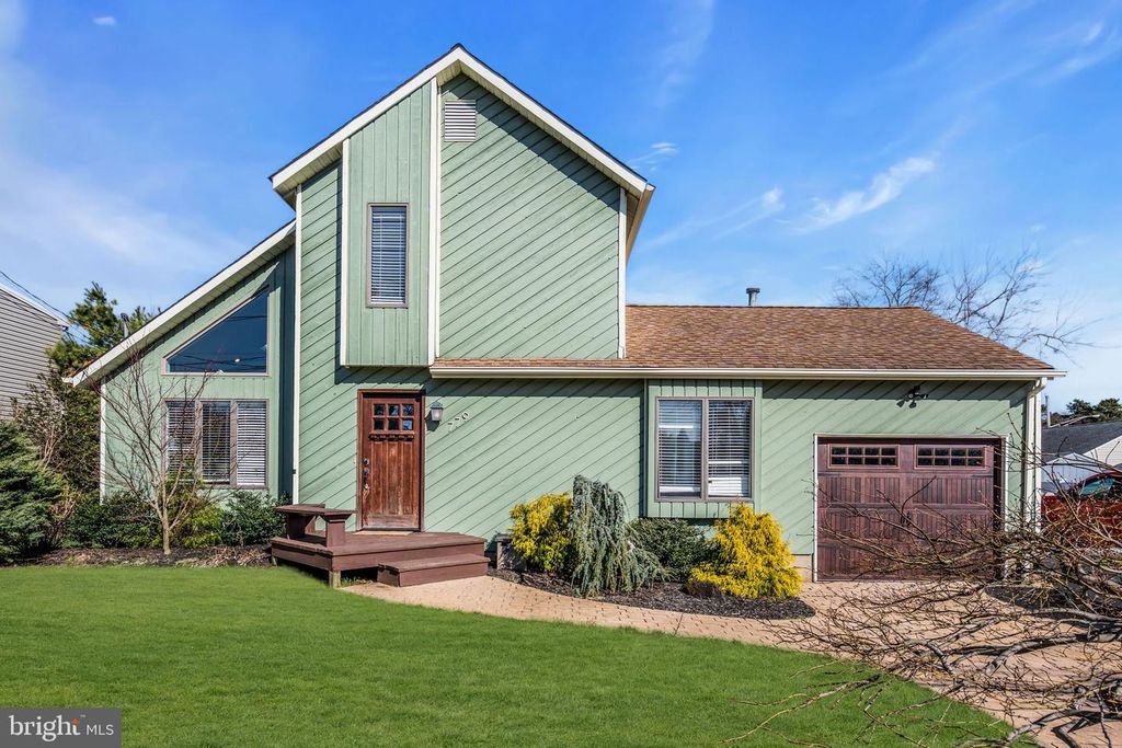 779 DUNEDIN ST, Toms River, NJ 08753