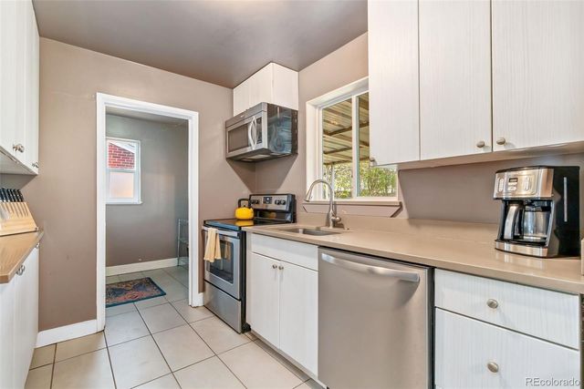 1155 Kearney Street, Denver, CO 80220