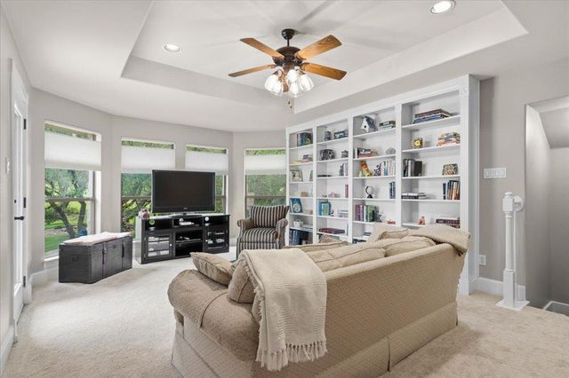 91 Duck Lake DR, Lakeway, TX 78734