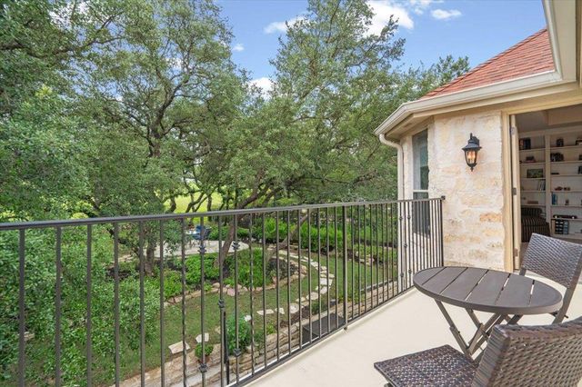 91 Duck Lake DR, Lakeway, TX 78734