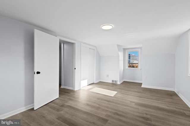 101 PARK AVE, Morrisville, PA 19067