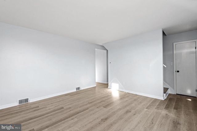 101 PARK AVE, Morrisville, PA 19067