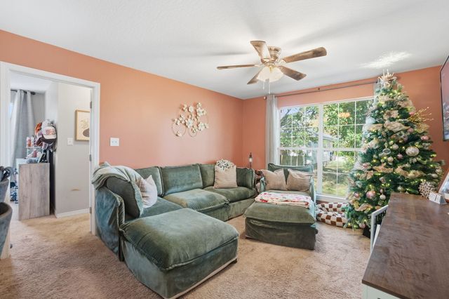 112 Mckinnon St., Petal, MS 39465