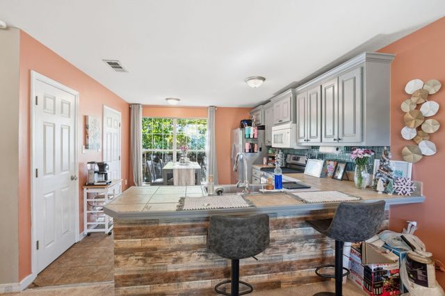 112 Mckinnon St., Petal, MS 39465