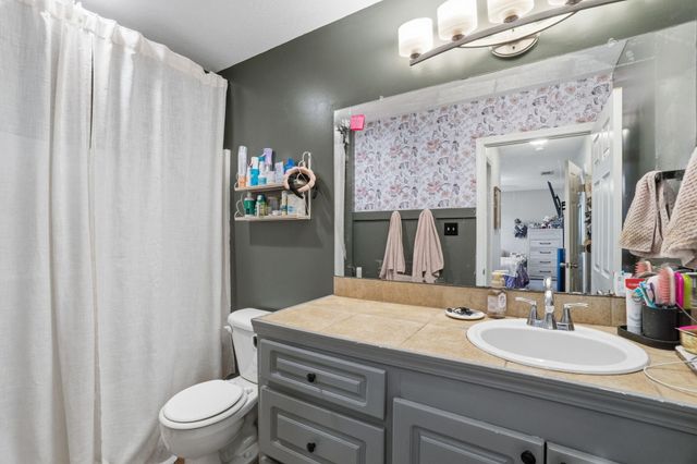 112 Mckinnon St., Petal, MS 39465