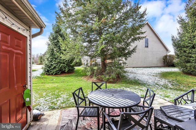 341 STONEHEDGE LANE, Mechanicsburg, PA 17055