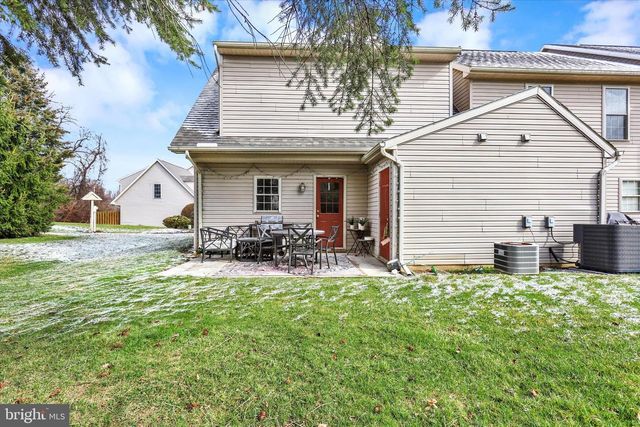 341 STONEHEDGE LANE, Mechanicsburg, PA 17055