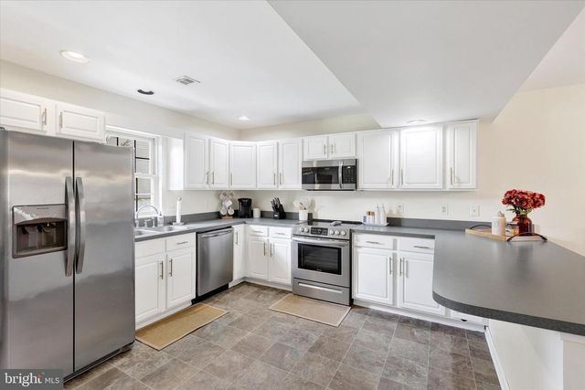 341 STONEHEDGE LANE, Mechanicsburg, PA 17055