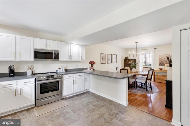 341 STONEHEDGE LANE, Mechanicsburg, PA 17055