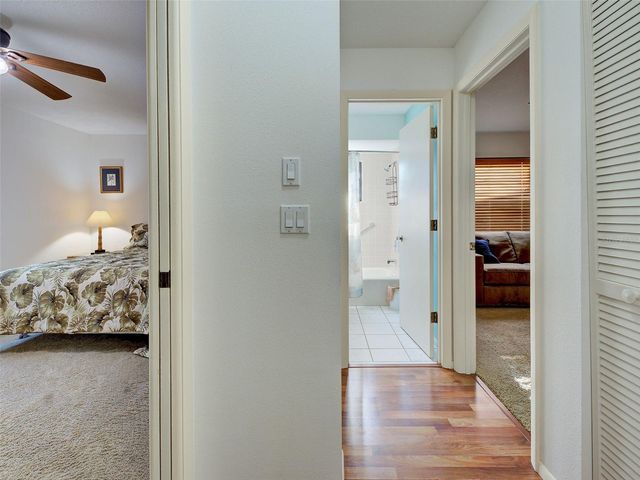 1211 CAPRI ISLES BOULEVARD 61, Venice, FL 34292