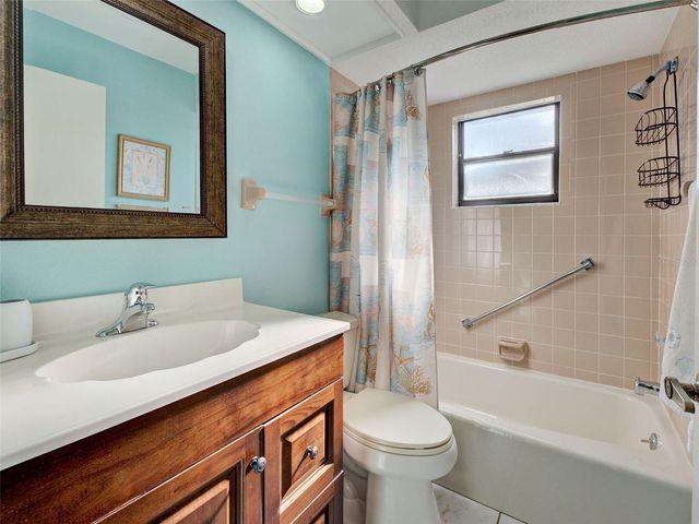 1211 CAPRI ISLES BOULEVARD 61, Venice, FL 34292