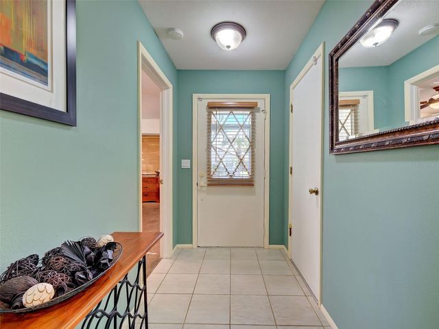 1211 CAPRI ISLES BOULEVARD 61, Venice, FL 34292