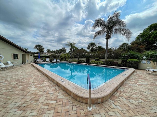 1211 CAPRI ISLES BOULEVARD 61, Venice, FL 34292