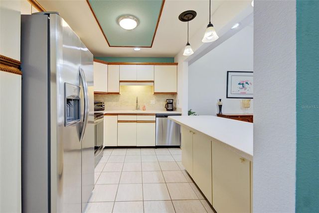 1211 CAPRI ISLES BOULEVARD 61, Venice, FL 34292