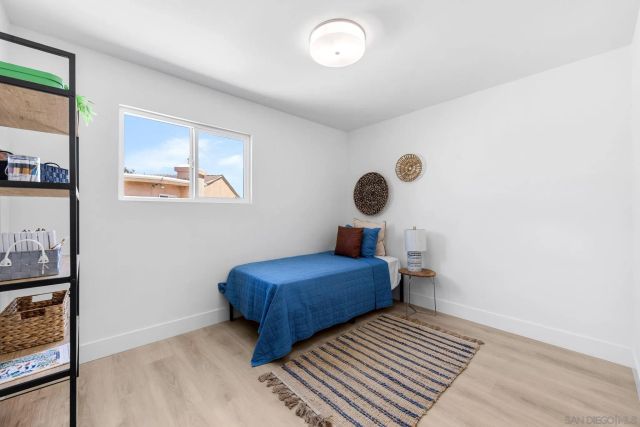 8284 Brookhaven Rd, San Diego, CA 92114