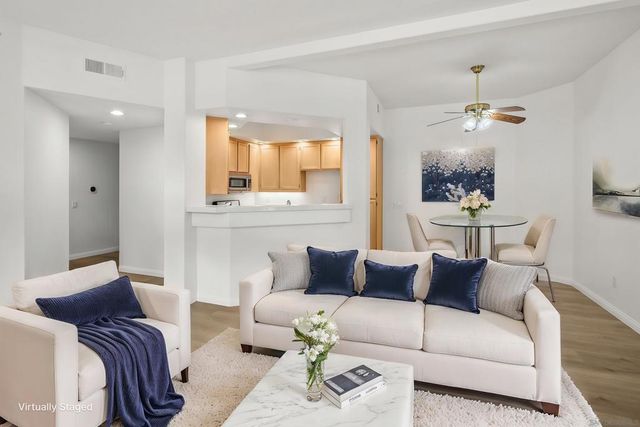 11335 Provençal Pl, San Diego, CA 92128