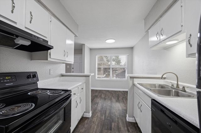 3800 Sherwood Lane 166, Houston, TX 77092