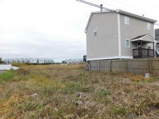 53 1st Avenue, East Haven, CT 06512