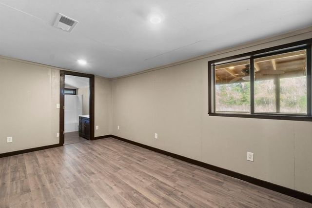 160 Forest Springs, Livingston, TX 77351