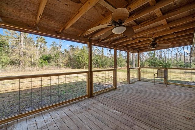 160 Forest Springs, Livingston, TX 77351