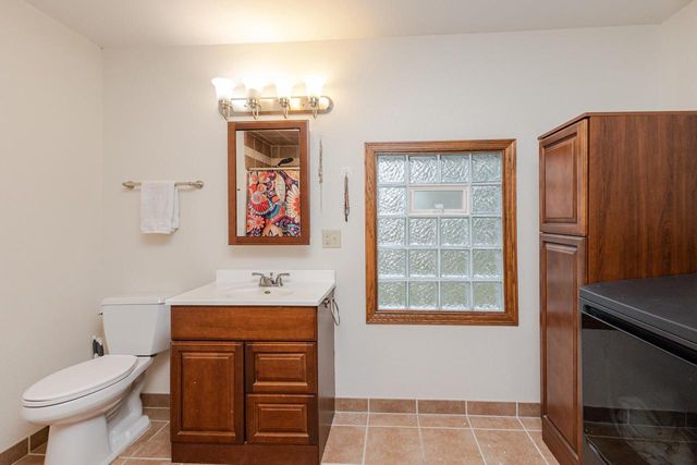 1577 East Gate DRIVE, Watertown, WI 53094