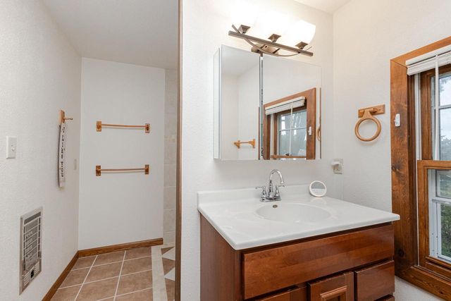 1577 East Gate DRIVE, Watertown, WI 53094