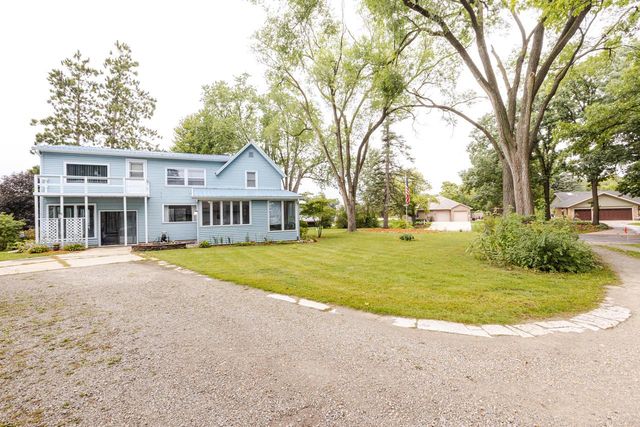 1577 East Gate DRIVE, Watertown, WI 53094