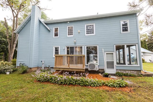 1577 East Gate DRIVE, Watertown, WI 53094