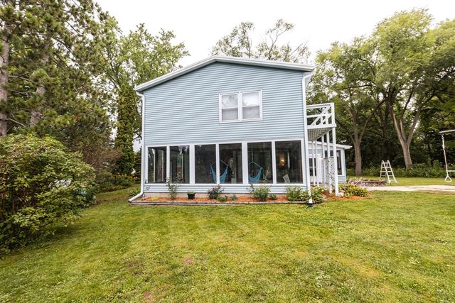 1577 East Gate DRIVE, Watertown, WI 53094