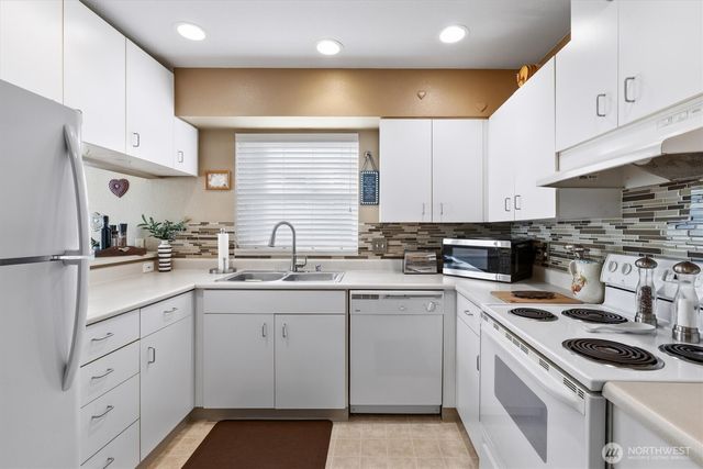 3309 S Mead Street, Seattle, WA 98118