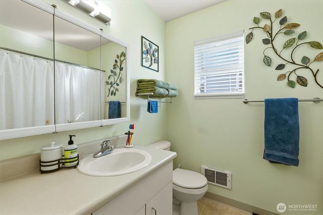 3309 S Mead Street, Seattle, WA 98118