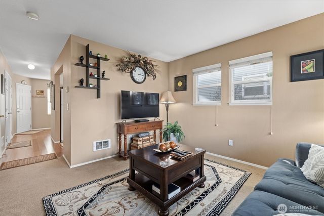 3309 S Mead Street, Seattle, WA 98118