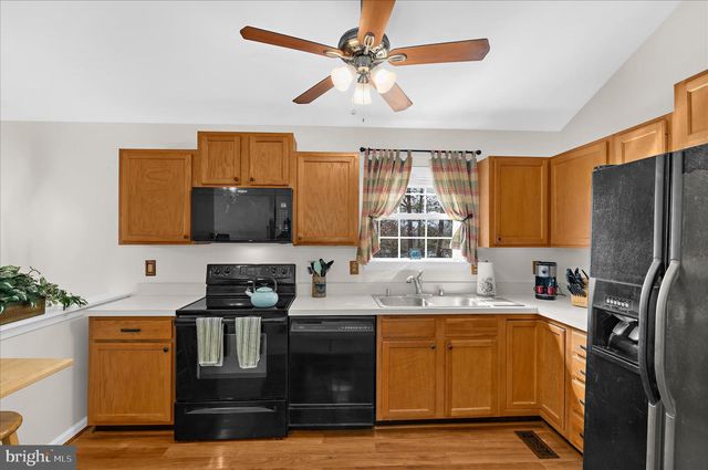 180 WALDO RD, Pasadena, MD 21122