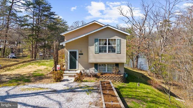 180 WALDO RD, Pasadena, MD 21122