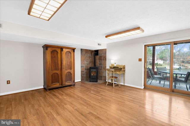 180 WALDO RD, Pasadena, MD 21122