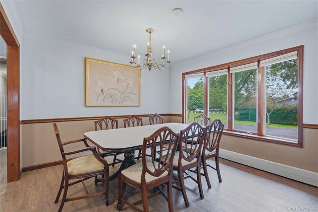 27 Bobolink Lane, Salt Point, NY 12578