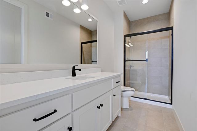 16030 S Twilight Lane, Olathe, KS 66062