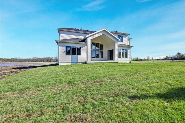 16030 S Twilight Lane, Olathe, KS 66062