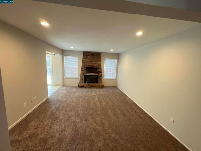 1091 Alamo CT, Pittsburg, CA 94565