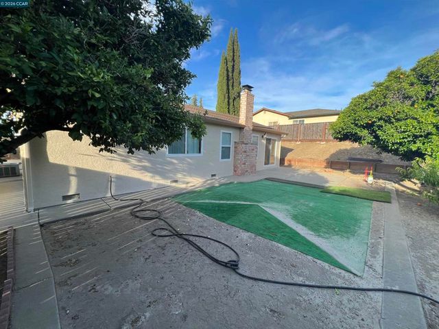 1091 Alamo CT, Pittsburg, CA 94565