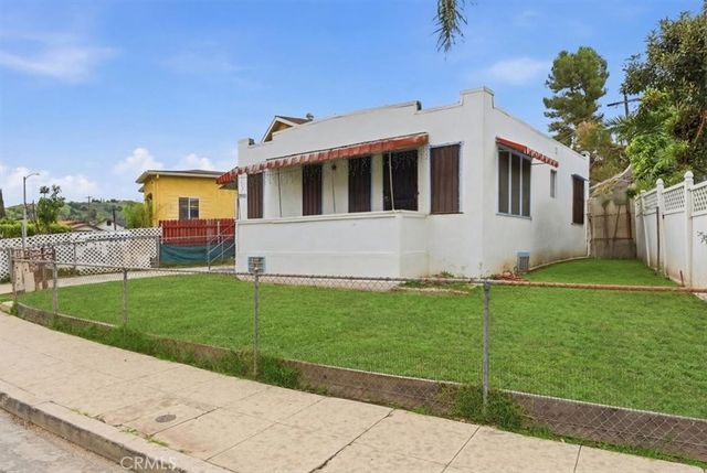 4903 Barstow, Los Angeles, CA 90032
