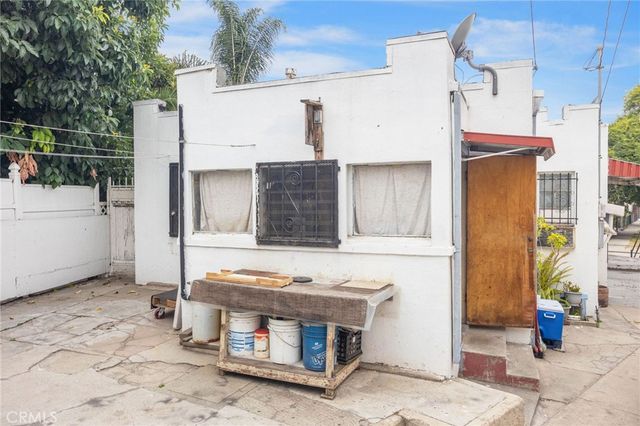 4903 Barstow, Los Angeles, CA 90032