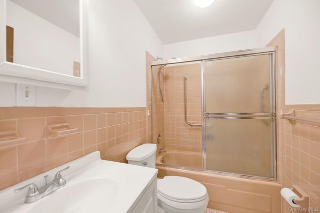 279 Berwick Court B, Ridge, NY 11961