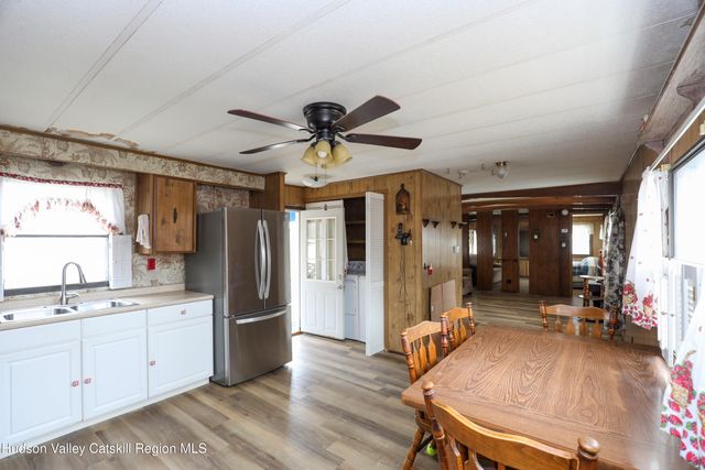 414 Joslen Boulevard 4, Hudson, NY 12534