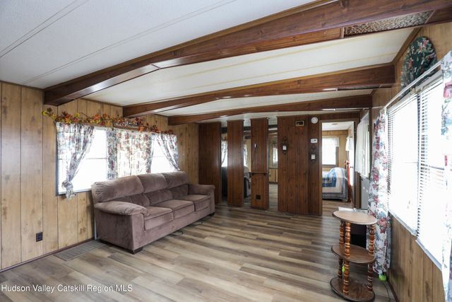 414 Joslen Boulevard 4, Hudson, NY 12534