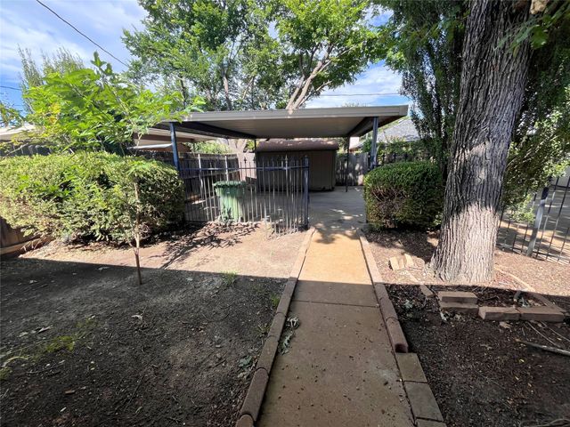 5628 Westchase Drive, North Richland Hills, TX 76180