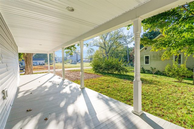 145 Kingsbury Street, Athens, MI 49011